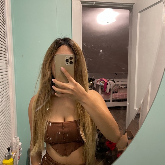 FREEDOM COUTURE - Picture 5 of 9